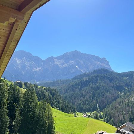 Appartaments Sanderhof La Valle Luaran gambar